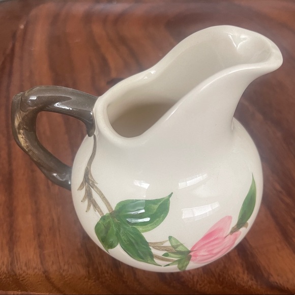 Vintage FRANCISCAN Desert Rose creamer in EUC - Picture 3 of 6